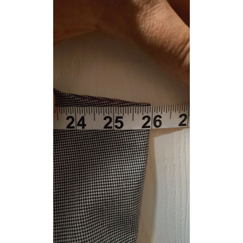 Dressbarn Gray Pink Lining Button Up Vest 20W - Picture 4 of 6